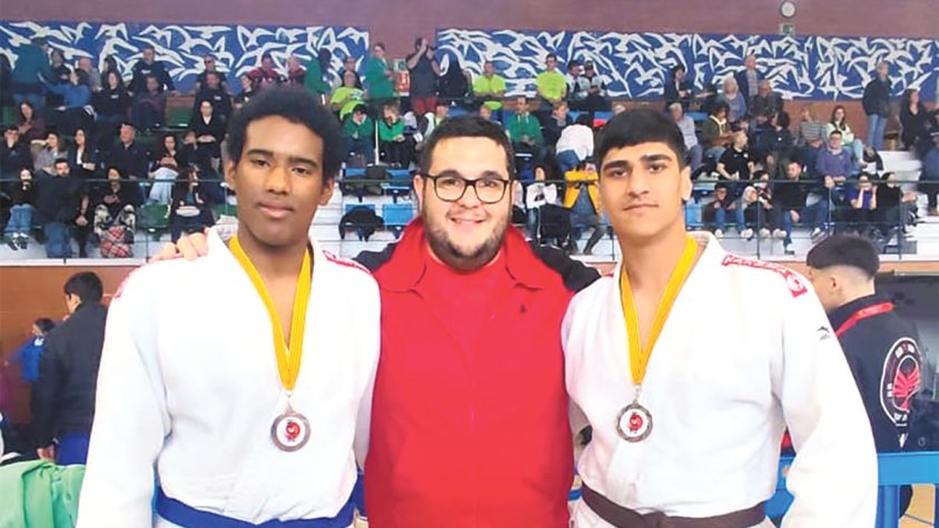 Podis alt-empordanesos al català cadet