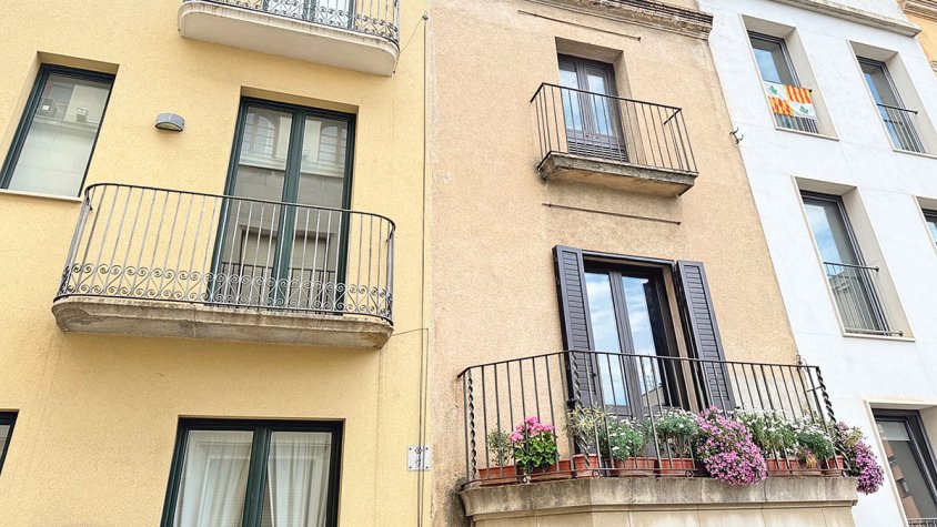 Figueres posa a lloguer vuit habitatges de gestió municipal