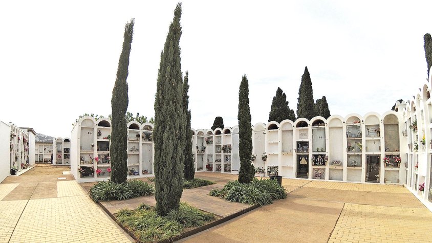 El cementiri tindrà un espai de memòria per a nonats i connectarà amb el tanatori