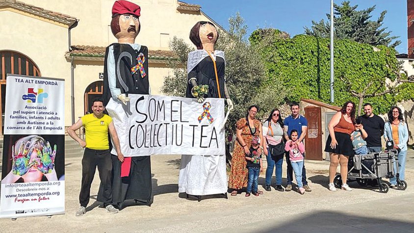 En David i la Margarida visualitzen el TEA