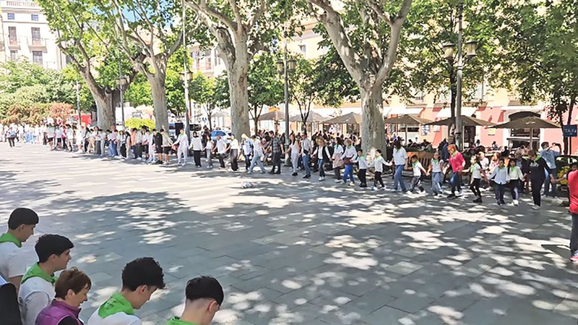 El món de la sardana, protagonista a Figueres