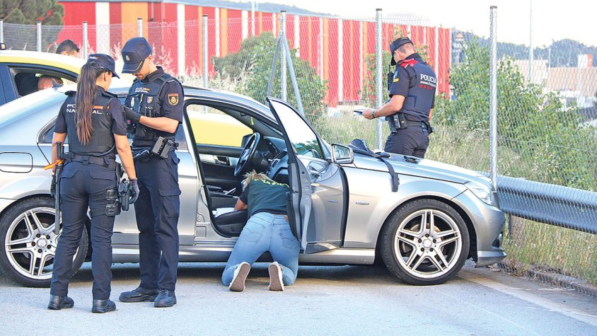 Cooperació policial a la zona fronterera: «És un punt molt sensible i ens trobem de tot»