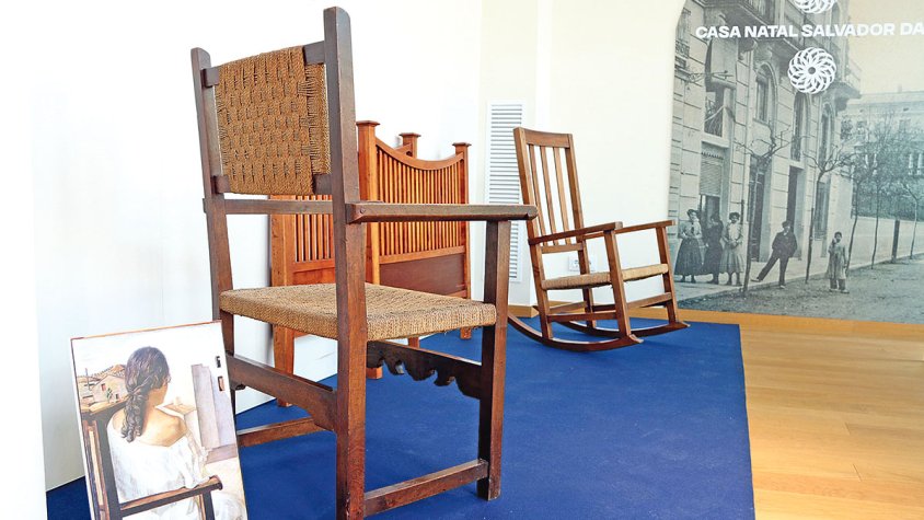 La Casa Natal exposarà tretze peces i mobiliari dels Dalí