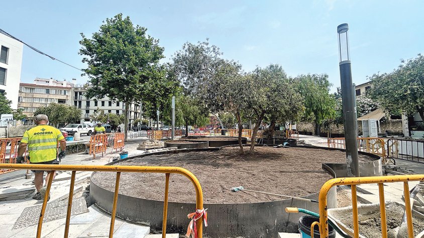 Canvien els brolladors de la riera Ginjolers per jardineres