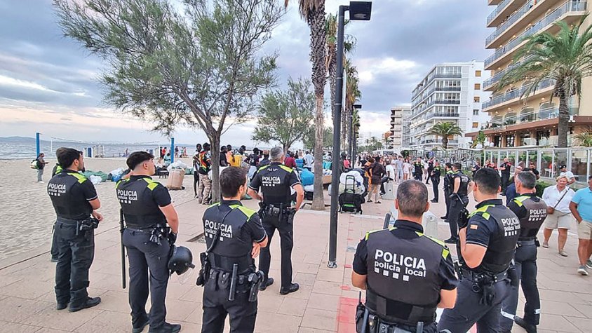 Roses detecta la reducció d’un 20% de venedors ambulants 