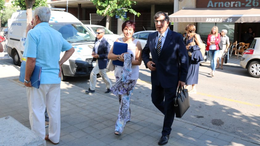 Arxivada la querella d’un promotor contra els exalcaldes de Roses, Montse Mindan i Carles Pàramo