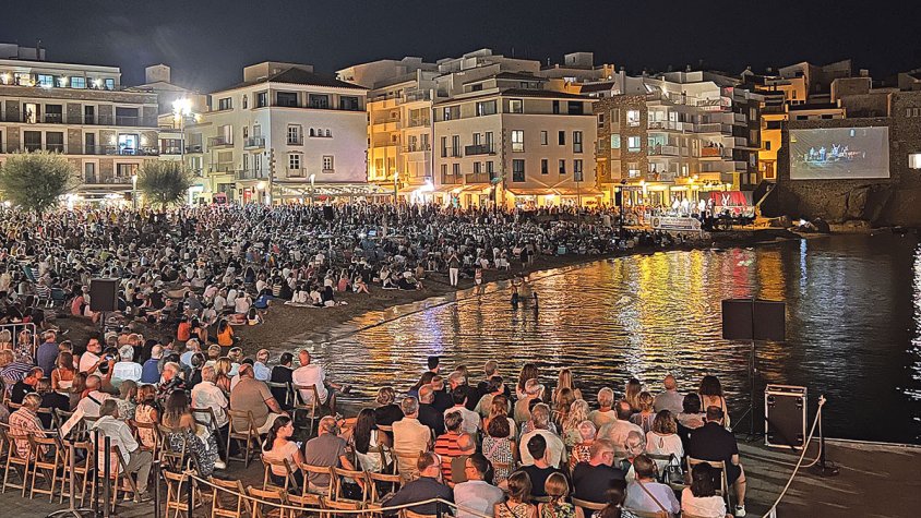 Històrica Nit d’Havaneres de l’Escala amb 7.000 persones