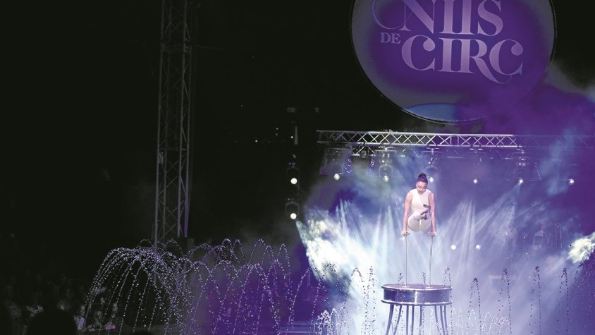 Màgia aquàtica sota la llum de les estrelles