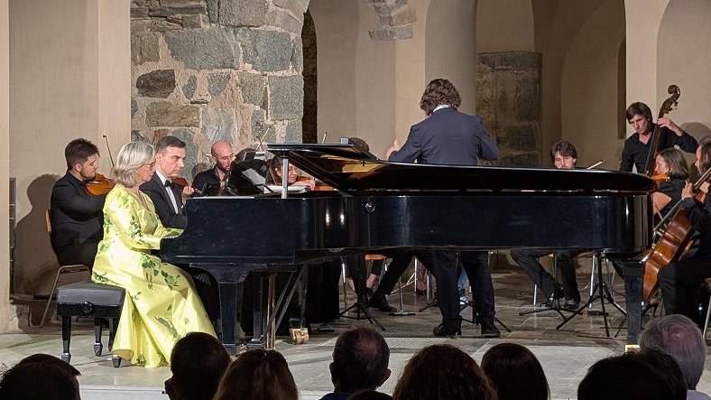 Un quart de segle de música, emocions i compromís a Sant Pere de Rodes
