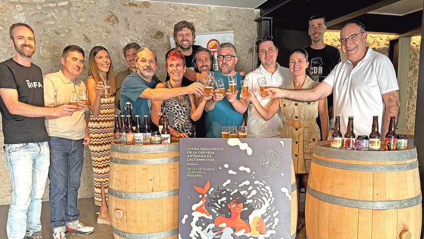La cervesa artesana repeteix cita a la Rambla de Figueres