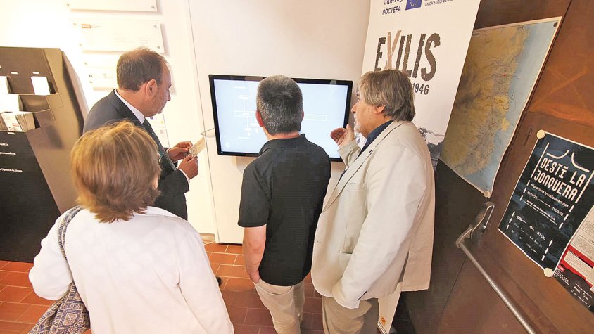 El conseller Ramon Espadaler visita la Jonquera i el MUME 