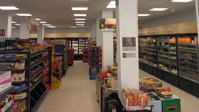 S’inaugura a Novelda el primer supermercat Kuups, fruit de l’aliança entre Transgourmet i Nudisco