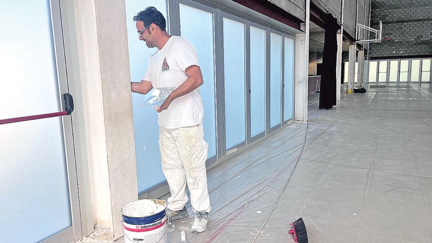 Castelló inverteix 19.202 euros en la sala polivalent