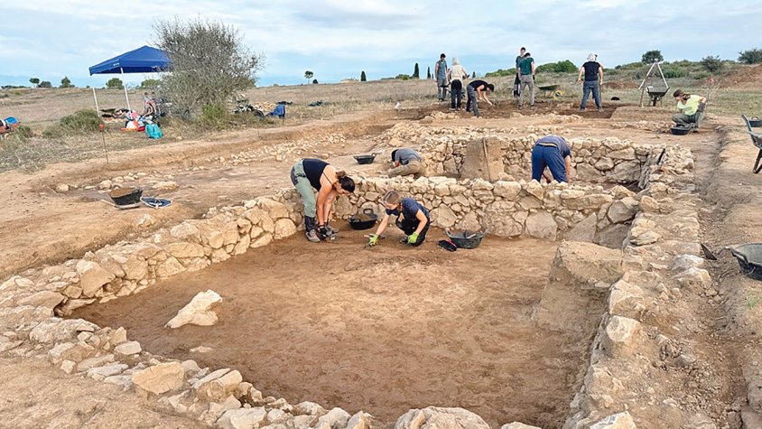 Mercè Roca Cabedo guanya la 3a Beca de Tardor de l’Escala