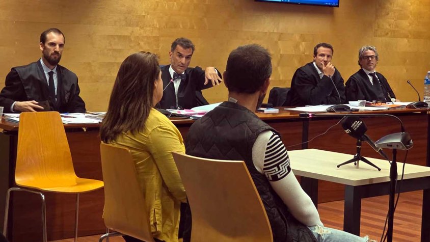 Un dels acusats del crim de Cabanelles admet que potser el va matar ell després de donar-li cops de puny