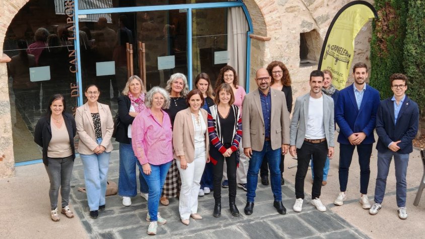 Representants de diversos municipis van assistir a la presentació que es va fer dijous a la Jonquera