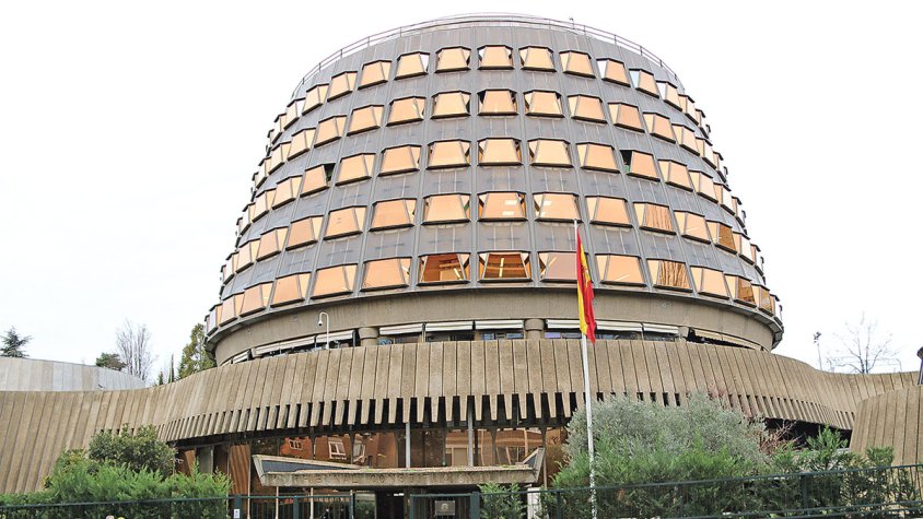 El TC dona la raó a la família del noi mort a Portbou el 2020