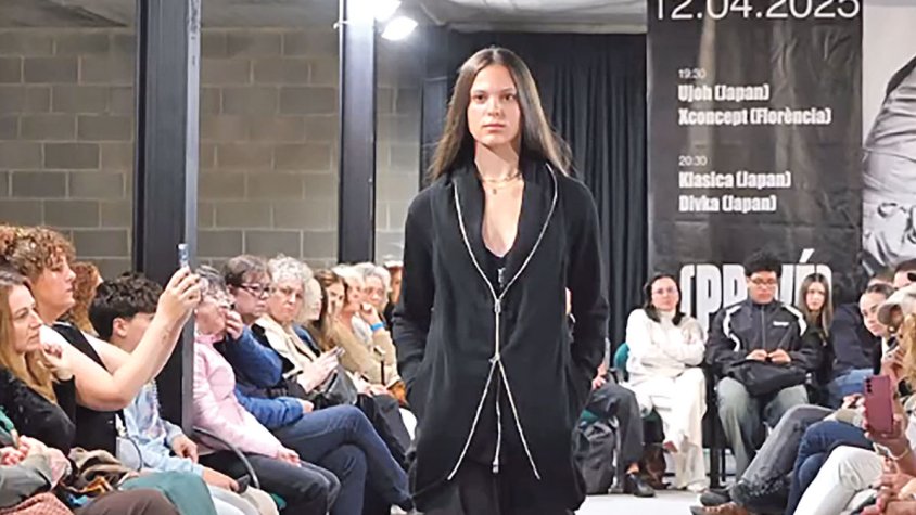 La moda japonesa protagonitza la quarta desfilada del Creativity Experience