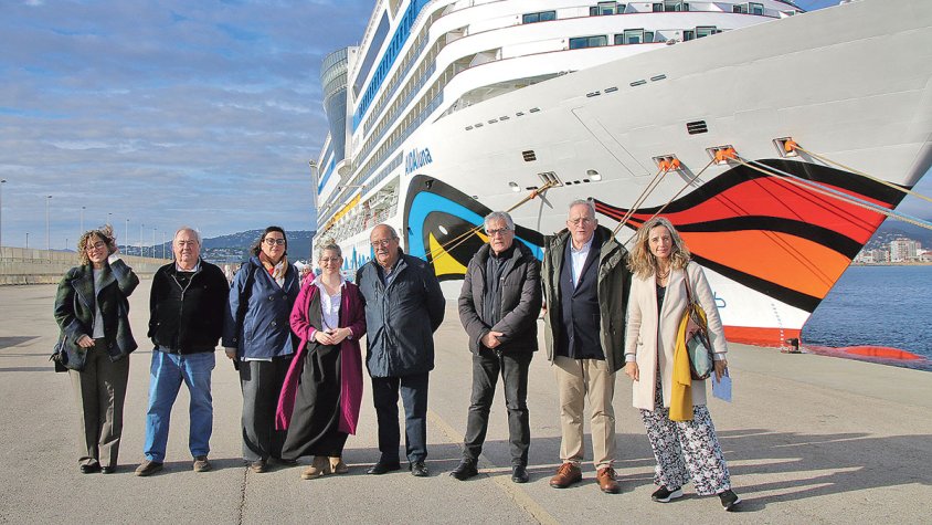 Roses rep 15 escales i triplica el nombre de creueristes