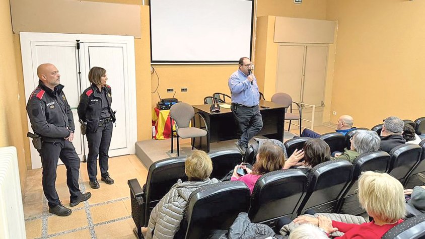 Palau-saverdera reforça la seguretat