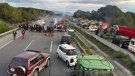Els pagesos tallen l'AP-7 i l'N-II a Pontós en protesta pels acords amb el Mercosur i les retallades