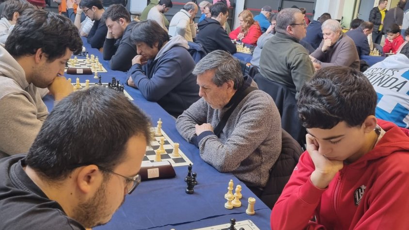 El Club d’Escacs Figueres classifica dos equips per a la final de la Copa Catalana 2026