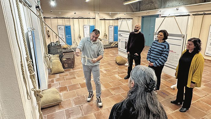 Tradició i seguretat lliguen a l’exposició ‘Nusos mariners’