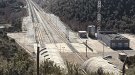 Túnel sense trànsit i tones d’acer a Portbou