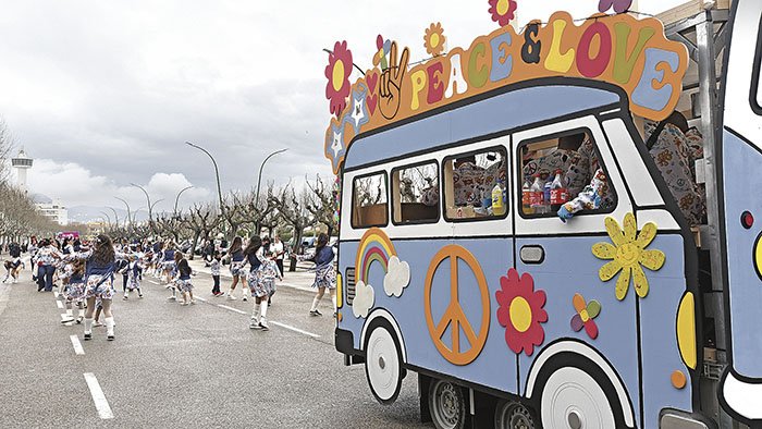 Castelló d’Empúries viurà fins a quatre desfilades de carrosses i comparses 