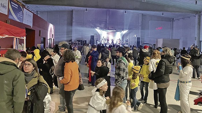 Llers ja ho té tot a punt per celebrar el cap de setmana amb més rauxa de l’any