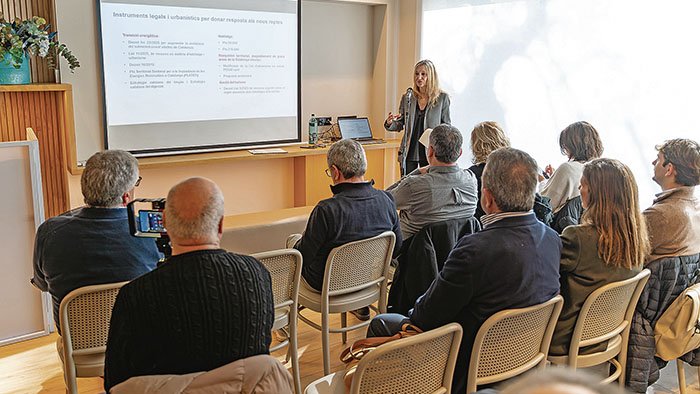 Roses exigeix més coordinació urbanística