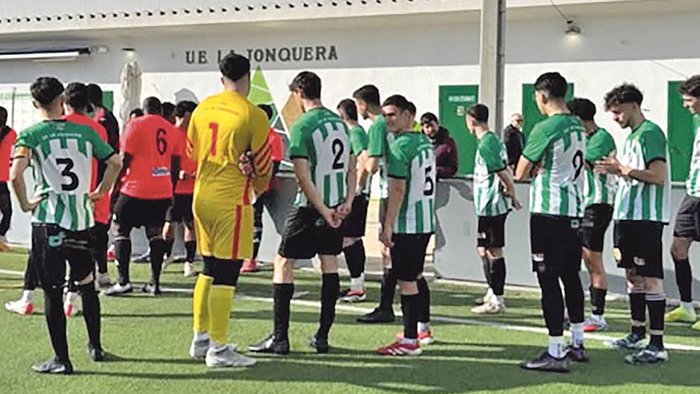 La Jonquera guanya i agafa distància a dalt