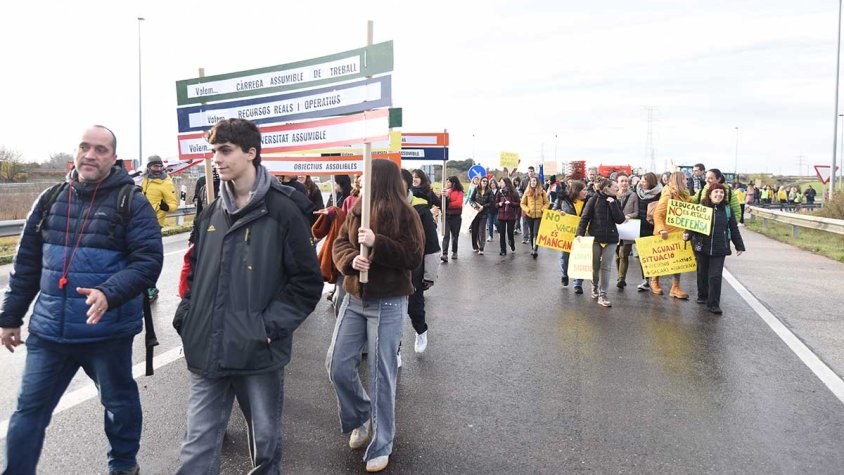 Docents alt-empordanesos, durant l'última mobilització