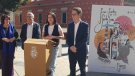 Presenten el cartell de la Santa Creu 2026, obra de l'artista Clàudia Cobos Caballero