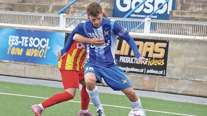 El Figueres perd amb el nou líder i toca fons