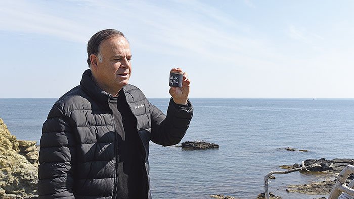 «Només faig d’intermediari de la natura; el mar, el sol i la tramuntana fan la resta»