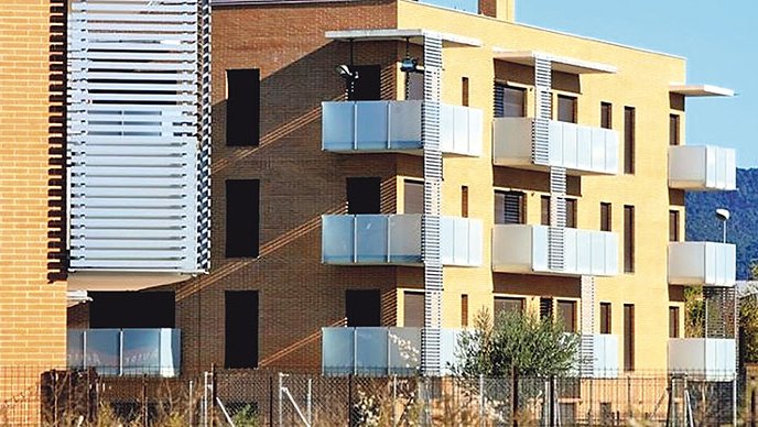 Els estrangers compren un de cada quatre pisos a Girona