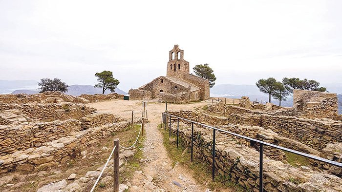 La Santa Creu de Rodes protagonista a la XIV Pujada a Sant Pere de Rodes