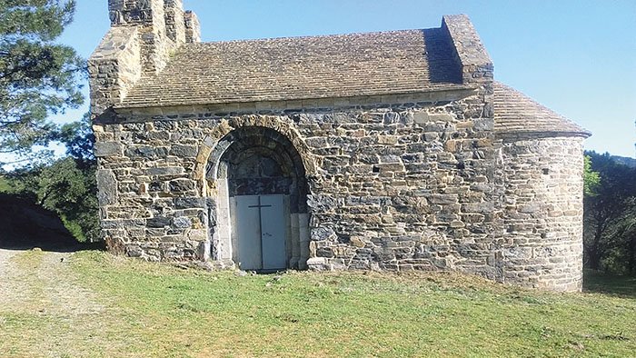 Manteniment a l’entorn de Sant Miquel de Colera