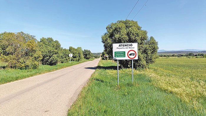 El camí de Taravaus mantindrà la prohibició als vehicles pesants 
