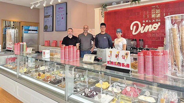 Gelati Dino reforça la presència abans de l’estiu