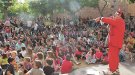 El clown arriba a Vilanova de la Muga per tretzena vegada